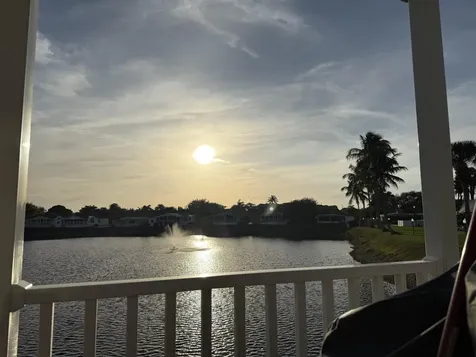 6881 Nw 43rd Terrace Coconut Creek FL 33073