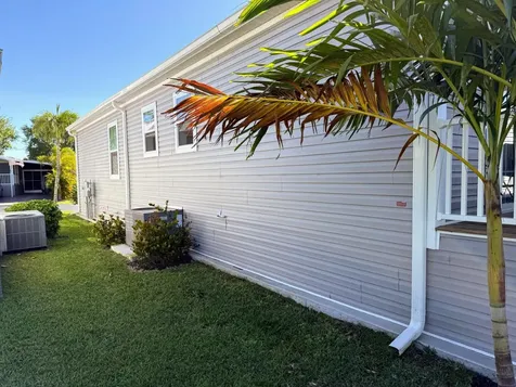 6881 Nw 43rd Terrace Coconut Creek FL 33073
