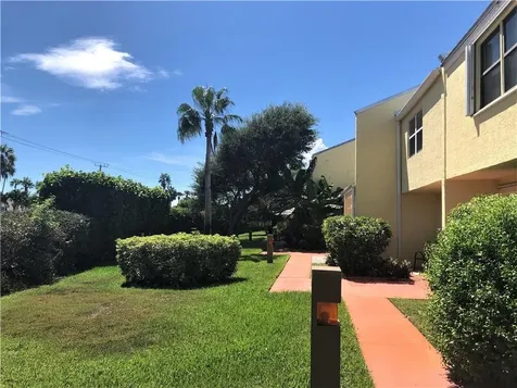 2805 N Highway A1a Fort Pierce FL 34949
