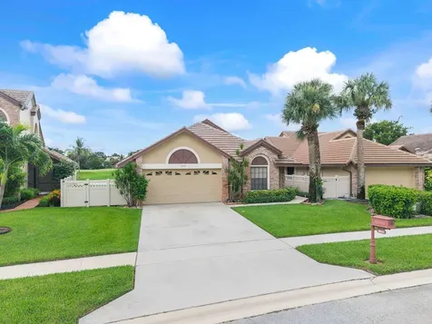 6852 Bitterbush Place Boynton Beach FL 33472