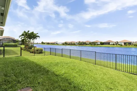 8948 Sw Pepoli Way Port Saint Lucie FL 34987