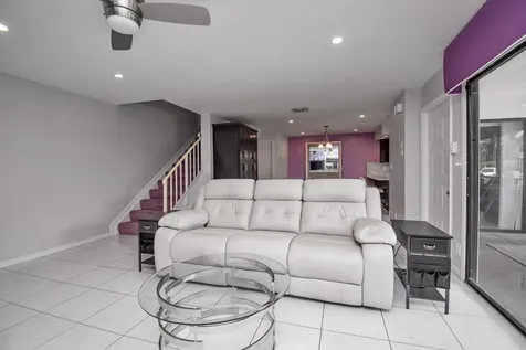 9460 Sw 61st Way Boca Raton FL 33428