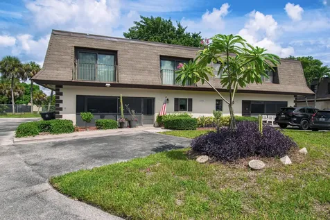 9460 Sw 61st Way Boca Raton FL 33428