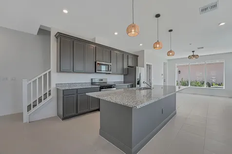 930 SW Prairie Avenue Palm City FL 34990