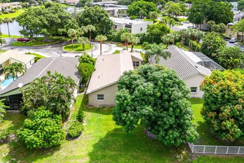 790 Clearbrook Park Circle Delray Beach FL 33445