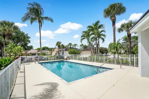 790 Clearbrook Park Circle Delray Beach FL 33445