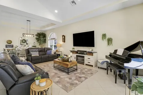 7041 Maidstone Drive Port Saint Lucie FL 34986