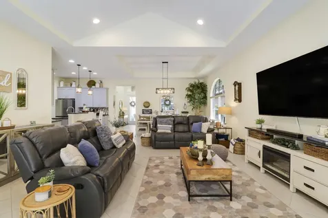 7041 Maidstone Drive Port Saint Lucie FL 34986
