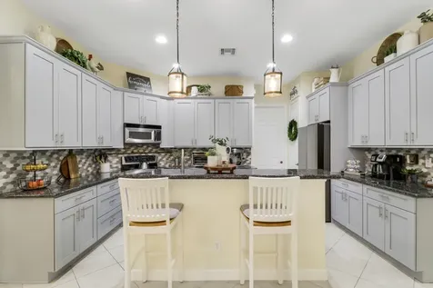 7041 Maidstone Drive Port Saint Lucie FL 34986