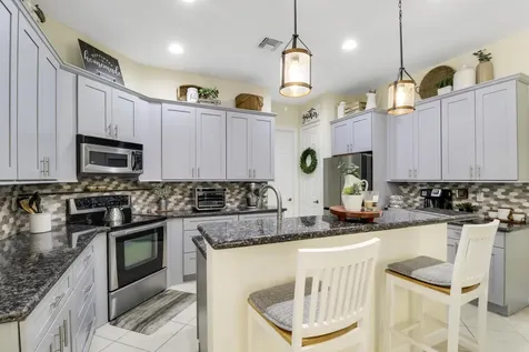 7041 Maidstone Drive Port Saint Lucie FL 34986