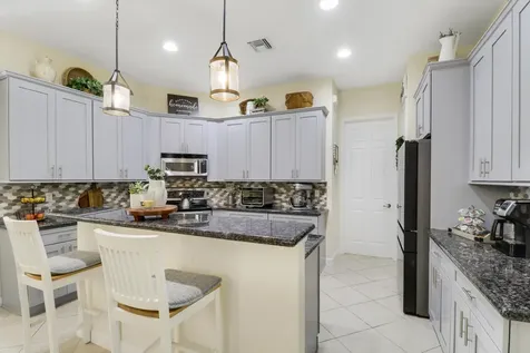 7041 Maidstone Drive Port Saint Lucie FL 34986