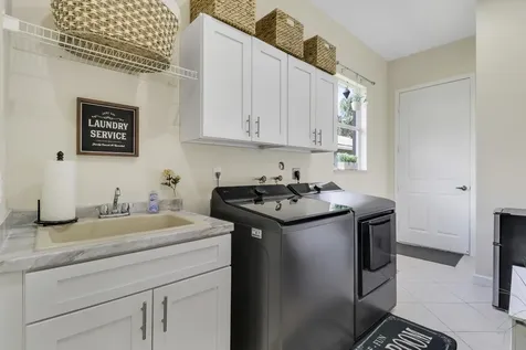7041 Maidstone Drive Port Saint Lucie FL 34986