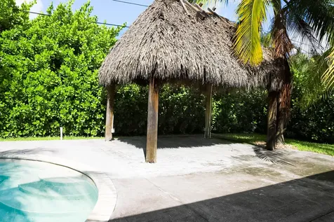1502 Nw 4th Avenue Delray Beach FL 33444