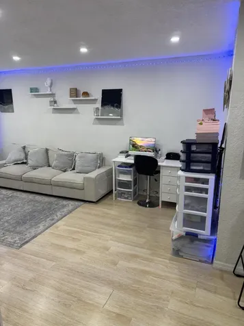 1580 W 12th Street Riviera Beach FL 33404