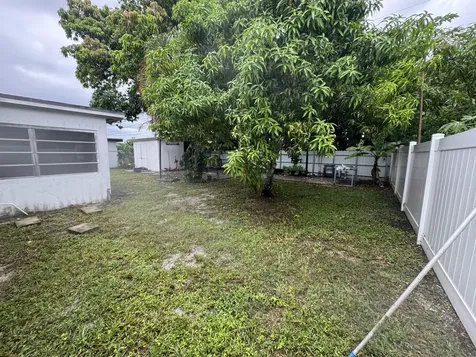 1580 W 12th Street Riviera Beach FL 33404