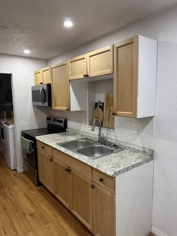 1580 W 12th Street Riviera Beach FL 33404