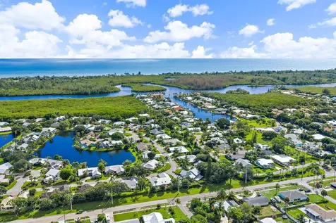 10690 Se Jupiter Narrows Drive Hobe Sound FL 33455