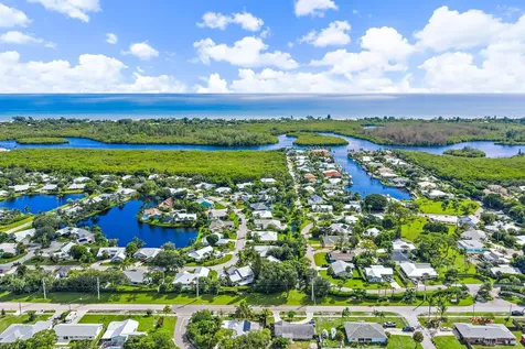 10690 Se Jupiter Narrows Drive Hobe Sound FL 33455
