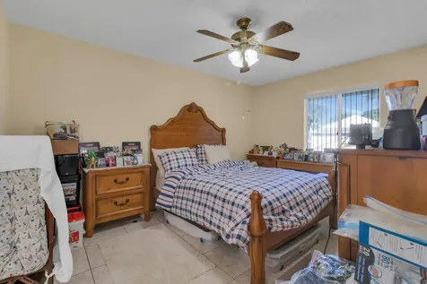 5617 Blue Shadows Court Orlando FL 32811