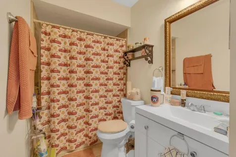 5617 Blue Shadows Court Orlando FL 32811