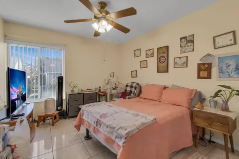 5617 Blue Shadows Court Orlando FL 32811