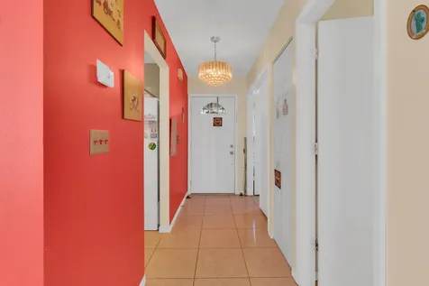 5617 Blue Shadows Court Orlando FL 32811