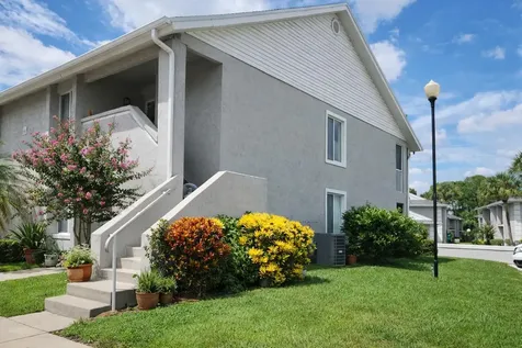 5617 Blue Shadows Court Orlando FL 32811