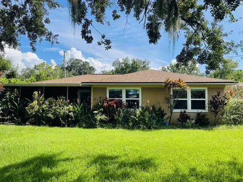 1610 Pruitts Landing Lake Placid FL 33852