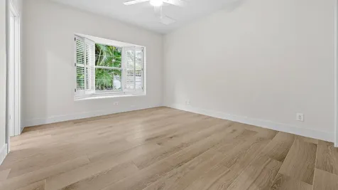 18433 Se Heritage Drive Tequesta FL 33469