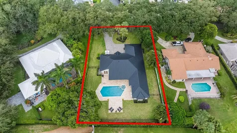 18433 Se Heritage Drive Tequesta FL 33469