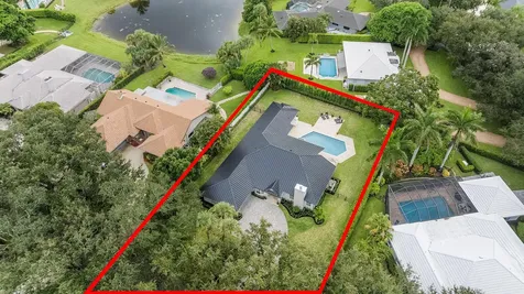 18433 Se Heritage Drive Tequesta FL 33469