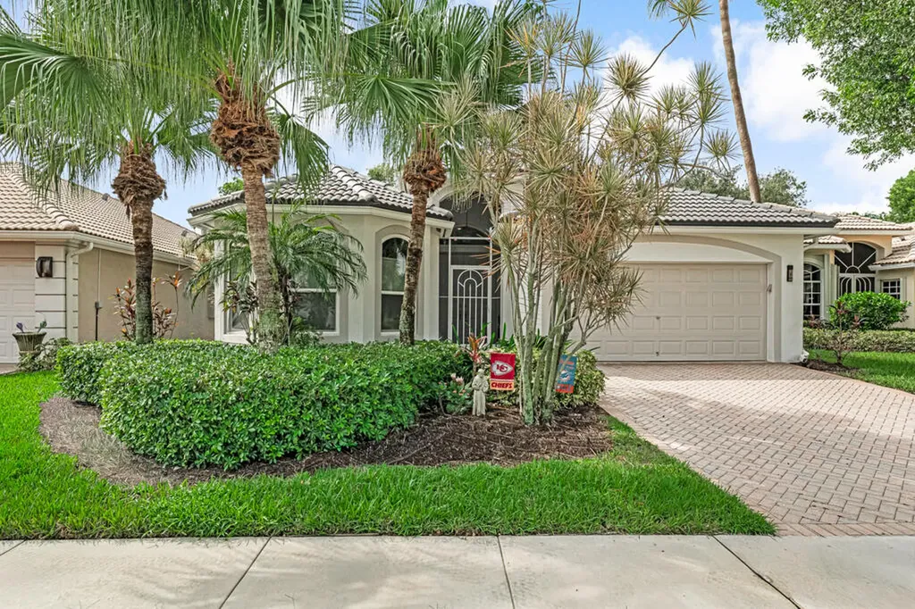 5598 Fountains Drive Lake Worth FL 33467
