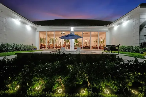 330 Nw 130th Avenue Plantation FL 33325