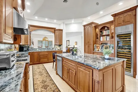 330 Nw 130th Avenue Plantation FL 33325