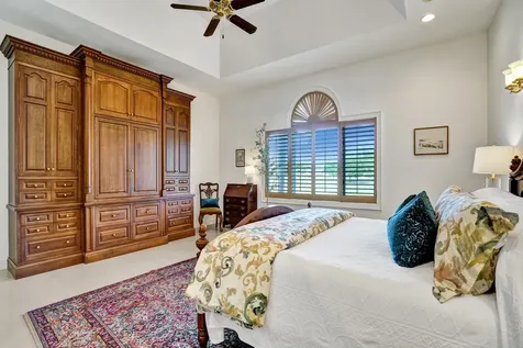 330 Nw 130th Avenue Plantation FL 33325