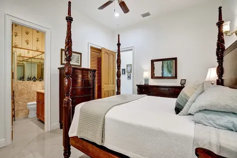 330 Nw 130th Avenue Plantation FL 33325