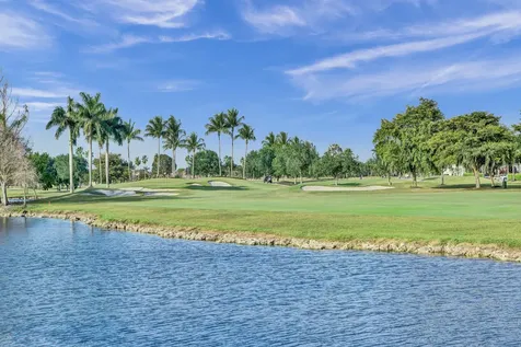 330 Nw 130th Avenue Plantation FL 33325