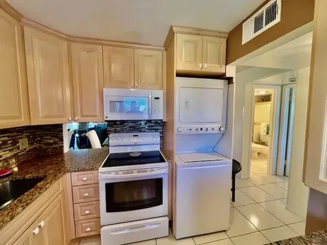 4090 Tivoli Court Lake Worth FL 33467