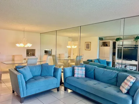 4090 Tivoli Court Lake Worth FL 33467