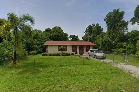 3303 N Avenue K Avenue Fort Pierce FL 34947