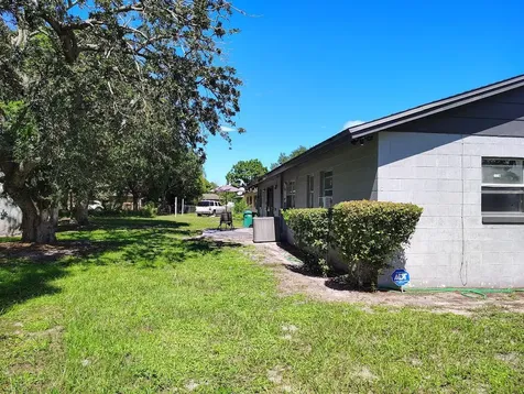 2701 Nw Essex Drive Fort Pierce FL 34946