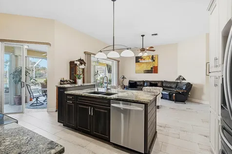 1506 Sw Mockingbird Circle Port Saint Lucie FL 34986