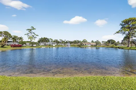 5221 Privet Place Delray Beach FL 33484