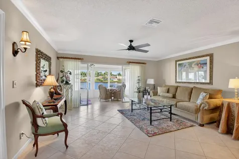 5221 Privet Place Delray Beach FL 33484