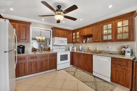 5221 Privet Place Delray Beach FL 33484