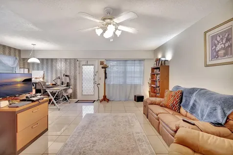 116 Mansfield C Boca Raton FL 33434