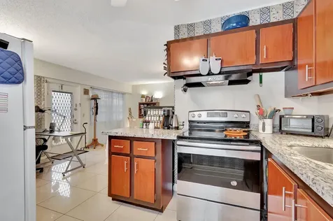 116 Mansfield C Boca Raton FL 33434