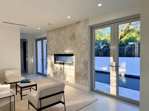2330 Lake Avenue West Palm Beach FL 33401
