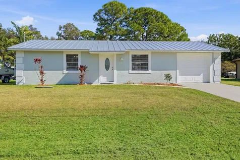 381 Nw Curtis Street Port Saint Lucie FL 34983