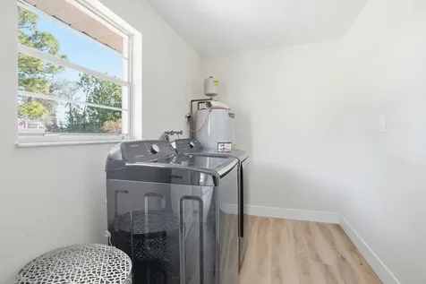 381 Nw Curtis Street Port Saint Lucie FL 34983
